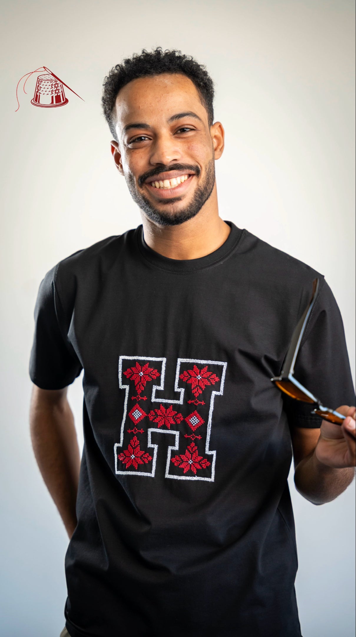 H Tatreez Sweatshirt/T-Shirt